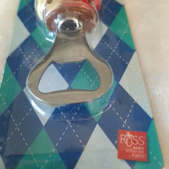 "A Man's Gotta Do" Golf Bag Bottle Opener by Russ New Old Stock Handpainted - Picture 3 of 6